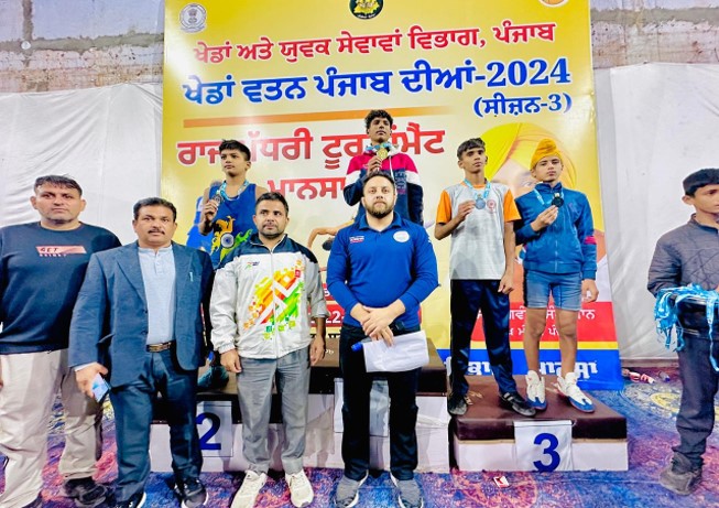 Kamaljeet Singh from 8th C won 1st Prize Gold medal U- 14 in Free style wrestling